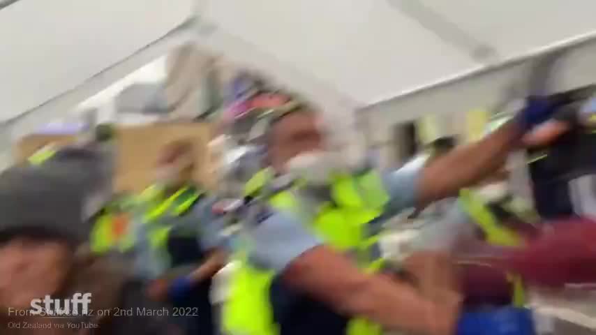 TYRANNY IN NZ - POLICE CLEAR WELLINGTON PROTEST CAMP BY TRASHING IT