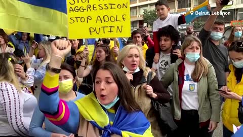 'Stop Putin': protesters around the world express fears