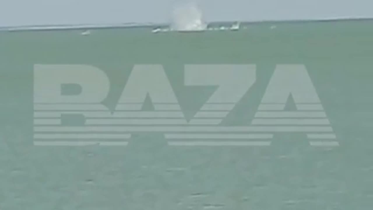 ✈️ 💥 Russian Su-25 Jet Crashes into Azov Sea | Real Combat Footage