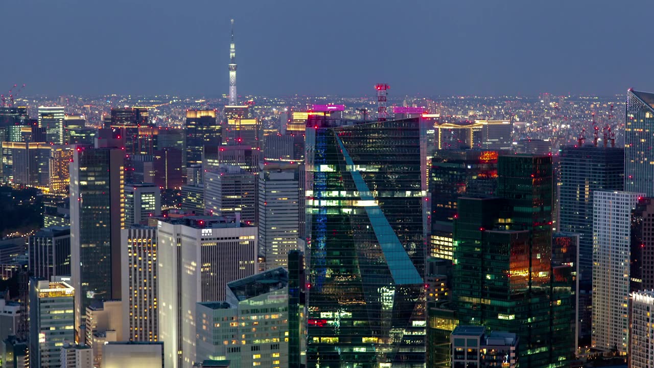 From dusk to night landscape in Tokyo