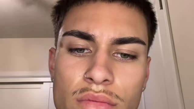 my eyebrows fr start twitchin when someone says something that stupid