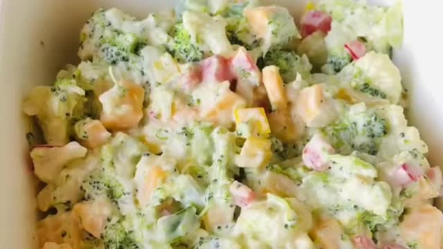 A Simple Broccoli Salad