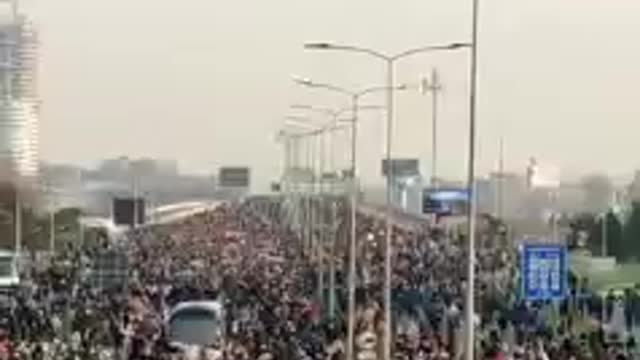 Serbia 🇷🇸 Protesting environment OR vax mandates ⁉️