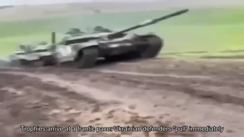 Trophies arrive at a frantic pace: Ukrainian defenders "pull" two Russian tanks at once