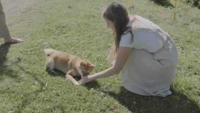 My girlfriend play with her Hobby outdoor