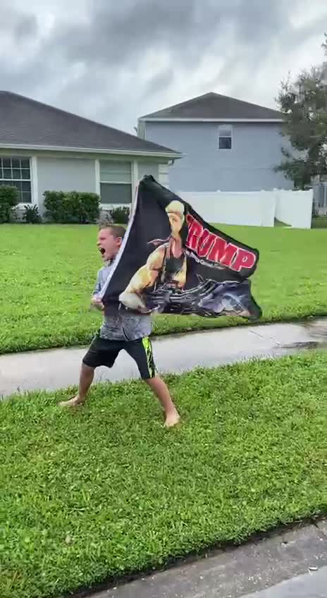 Mini Patriot stands up to The Storm