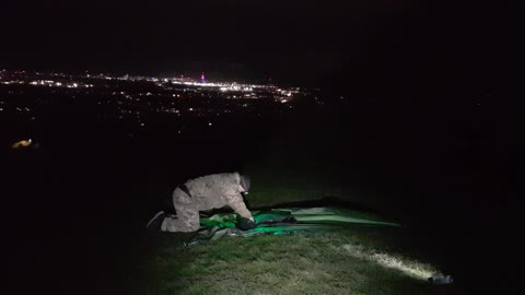 Putting the Snugpak scorpion 3 into it's stuffsack. 21st Nov 2022