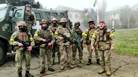 Ukraine soldiers' videos show 'Kherson advances'