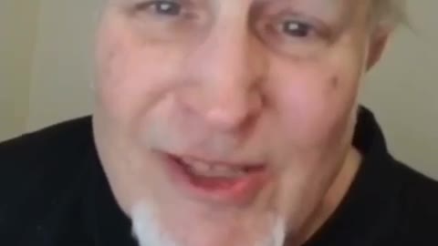 Ukrainian Man Supports Russias Invasion
