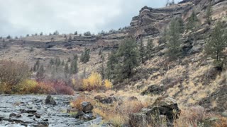 Central Oregon – Steelhead Falls – Exploring the Wild Rivershore – 4K