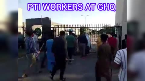 Imran khan arrested by rangers and PTI workers reaction