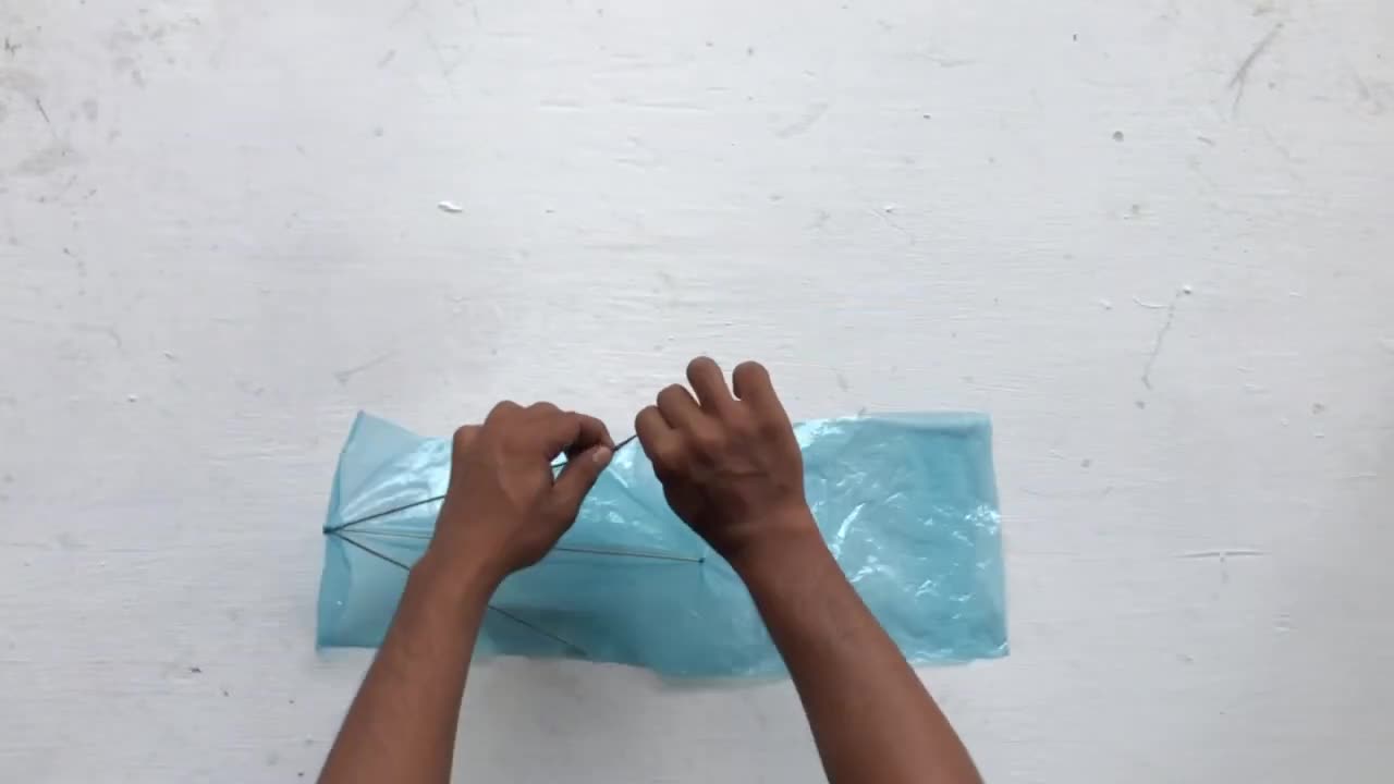 3 cara simpel membuat layang layangan mini dari lidi kelapa