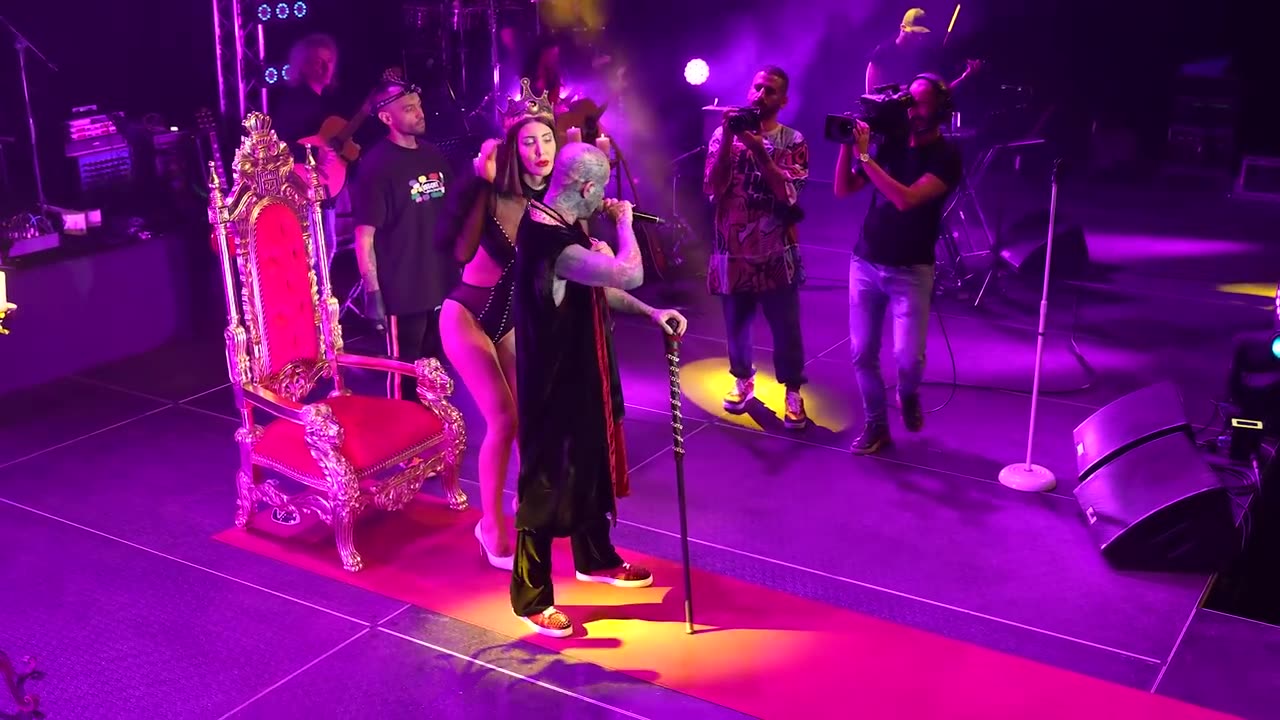 Amir Tataloo Live in Concert Istanbul 1400