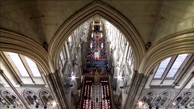 'God Save the King' sung at queen's funeral service