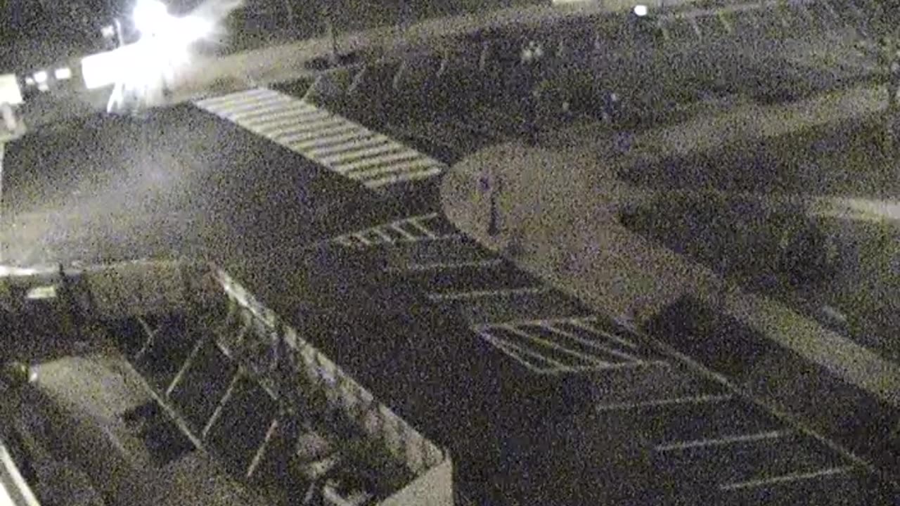 1043RSOBRFNorthwestRoof_2021-01-05_19h03min20s293ms_1.mp4