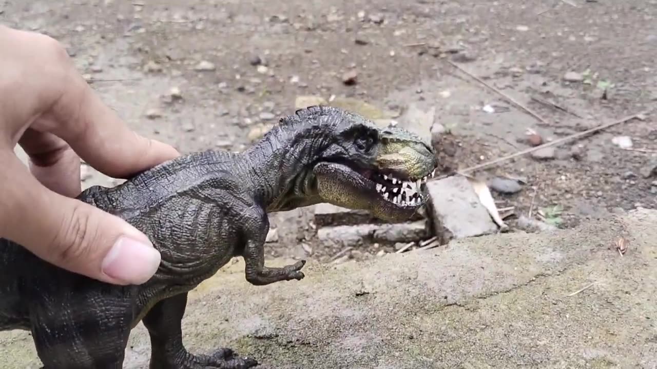 Tyrex Dinosaurs Eat Small Dinosaurs