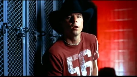 Kenny Chesney - There Goes My Life