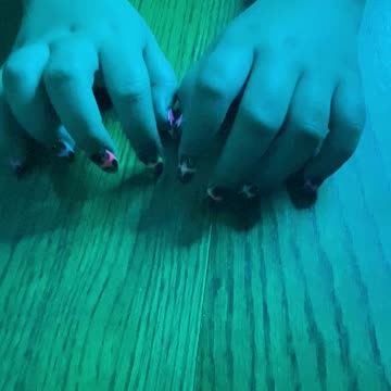 Nail Tapping ASMR