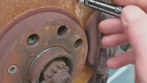 Brake pad detection