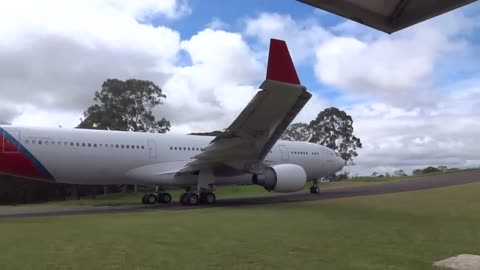 Plane Landing Goes Wrong