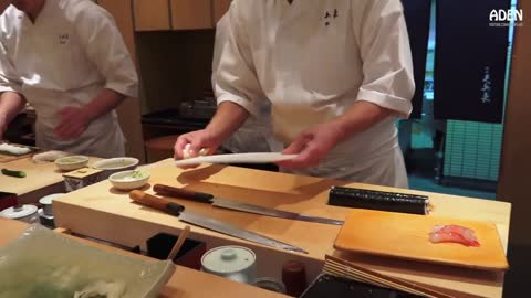 Sushi Rolls - Restaurant in Tokyo - Japanese Cuisine