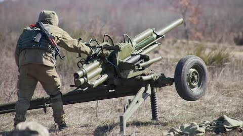 Russia Can't Fight Off Ukraine's Mad Max Vehicles