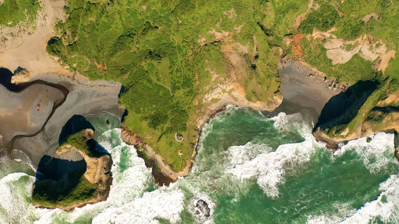 Parque Tepuhueico - Muelle del Tiempo | Cucao, Chiloé