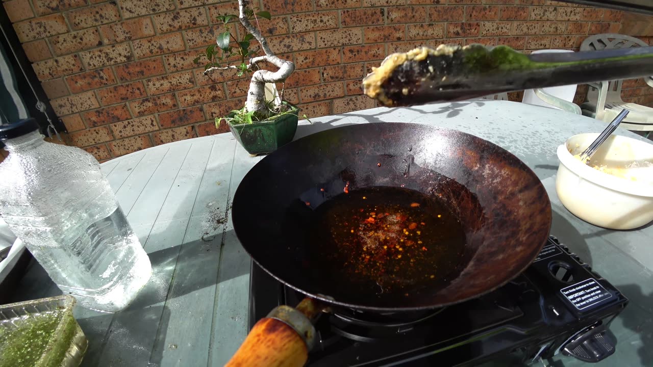 Fu King Cooks Guest Chef prepares his Chilli Chicken