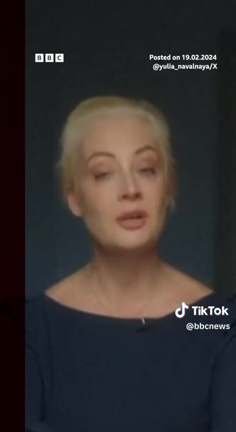 I WONDER if she’s friends with Victoria Newland