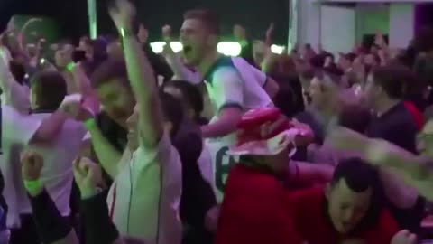 England fans react opening goal against Iran in the Qatar 2022 World Cup