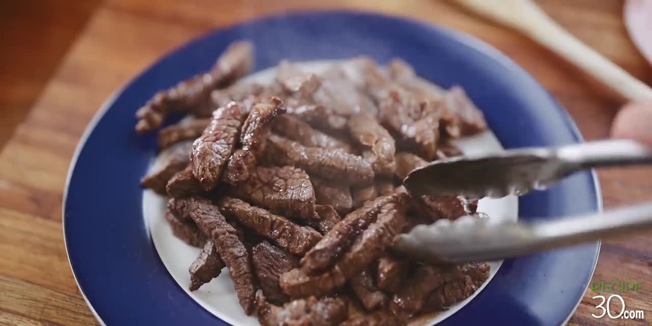 Quick and Easy Beef Stroganoff with Mushrooms Recipe