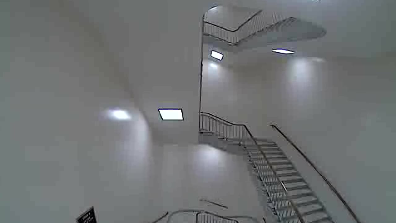 3149RHOB01Stair4_2021-01-04_23h40min04s493ms.mp4