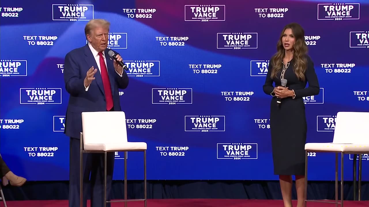 Donald Trump Takes Questions From Voters Alongside Kristi Noem At Pennsylvania Event - October 14, 2024