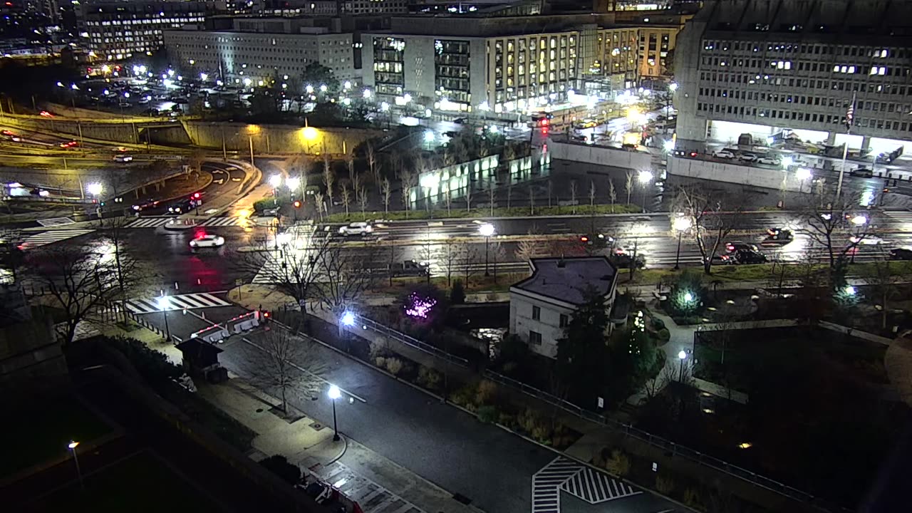 3165RHOBRFNorthwestRoofCourtyard_2021-01-05_17h31min29s300ms.mp4