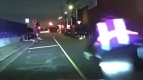 Greatest cop chase ever 🥤🍿