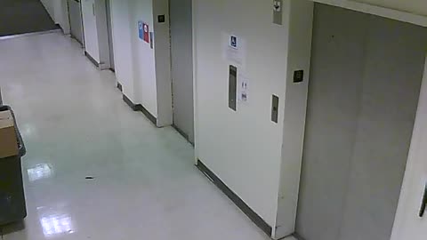 3904PSQB06FreightLobbyRear_2021-01-06_17h40min01s007ms.mp4