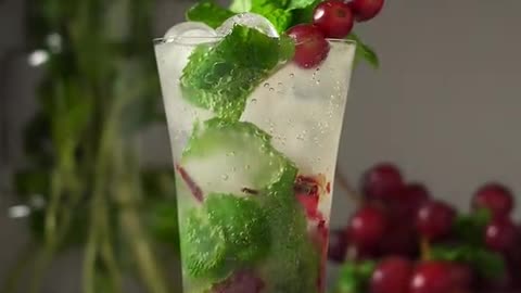 Grape mojito