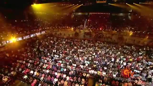 Thalapathy Vijay's Marana Mass Entry at #VarisuAudioLaunch | Sun TV