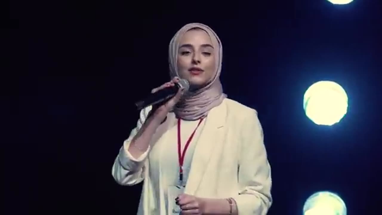 How_Long_It_Takes_To_Change_Your_Life____Nwal_Hadaki___TEDxSafirSchool(18)