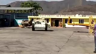 Despite the western blockade of Venezuela: armored personnel carrier, recovered.