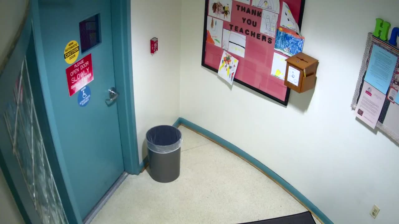 3855FHOB01DaycareInnerLobby_2021-01-05_02h00min00s757ms.mp4