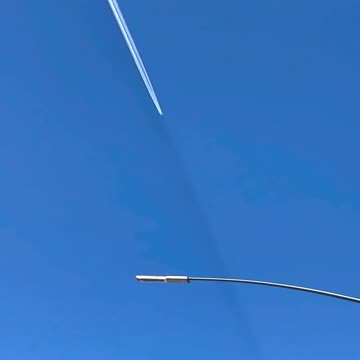 🚫 Nothing to see here, they say... but what about Black Chemtrails? 🛑😮