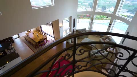 Magnificent Custom Estate in Encinitas California