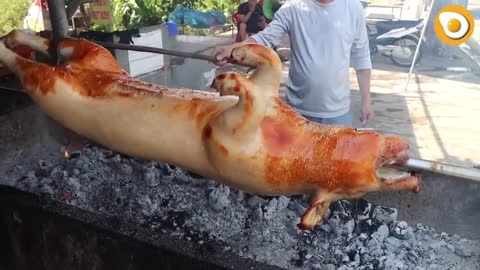 Whole pork barbecue