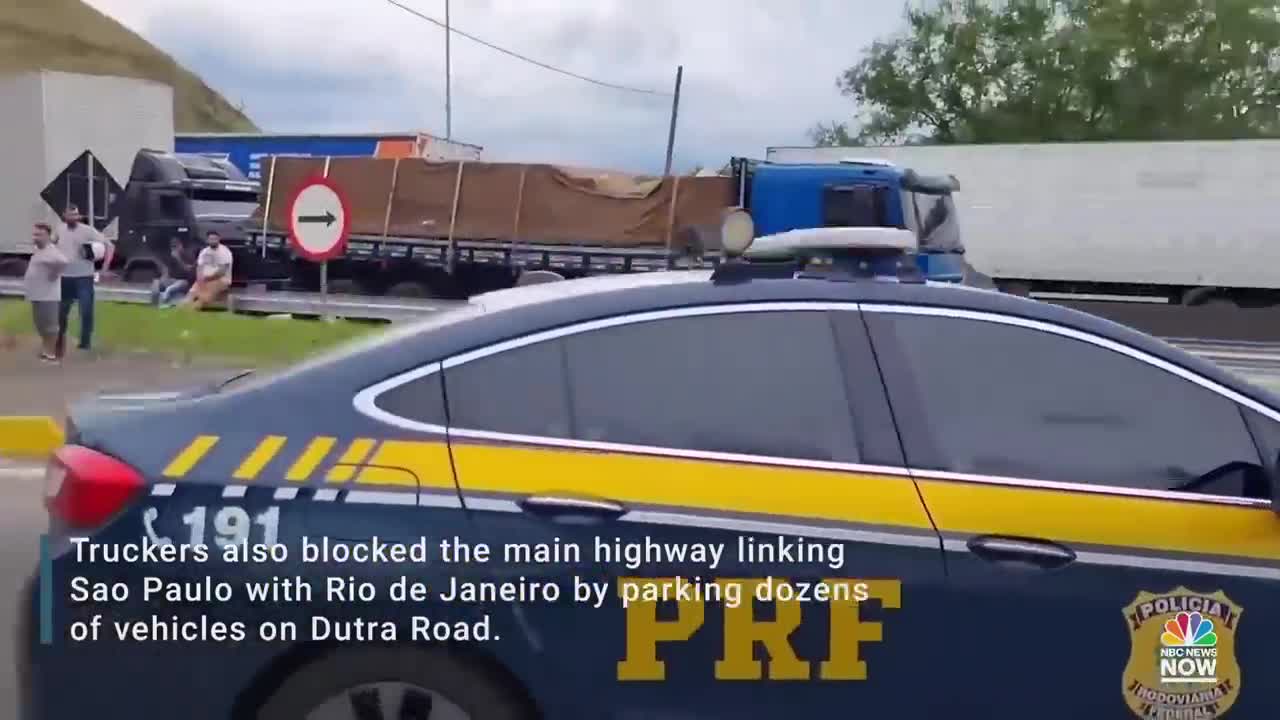 Brazilian Truckers Create Multiple Blockades In Support Of Bolsonaro