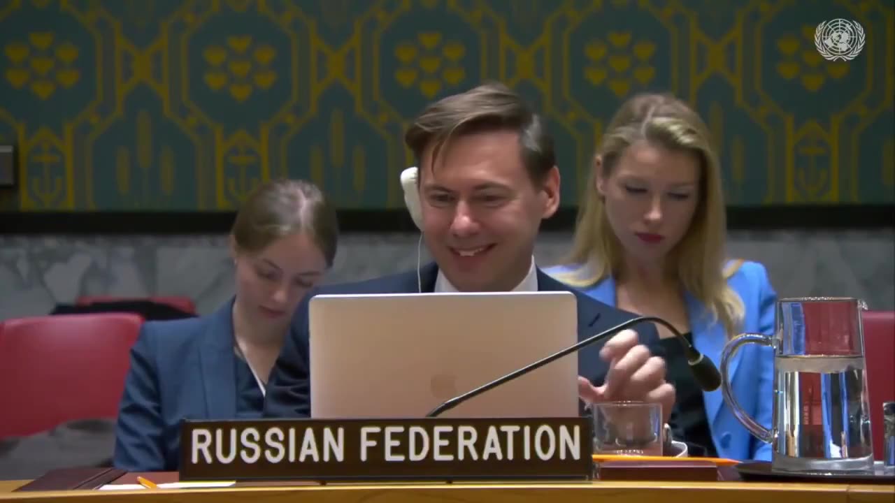 Russian representative laughs at the UN