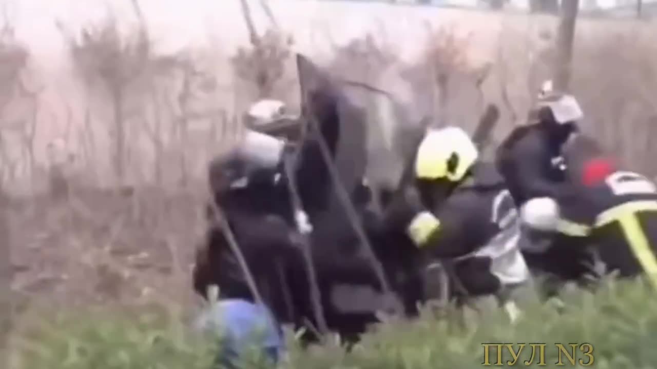 French gendarmerie against French firefighters. Now you have seen everything