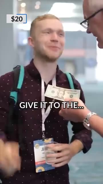 MILLIONAIRE GIVES AWAY MONEY IN PUBLIC
