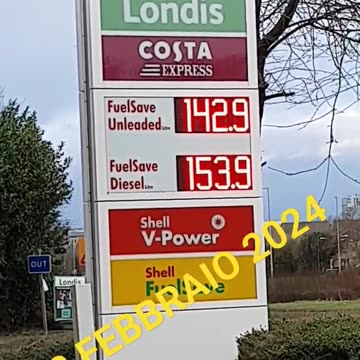 prezzo carburanti in Inghilterra(STATO EXTRACOMUNITARIO) FEBBRAIO 2024 DOCUMENTARIO prezzi in sterline benzina 1,429 diesel 1,539 conversione in euro benzina 1,67 diesel 1,80 dove i poveri inglesi guadagnano meno dei ricchi lombardi in MERDALIA💩