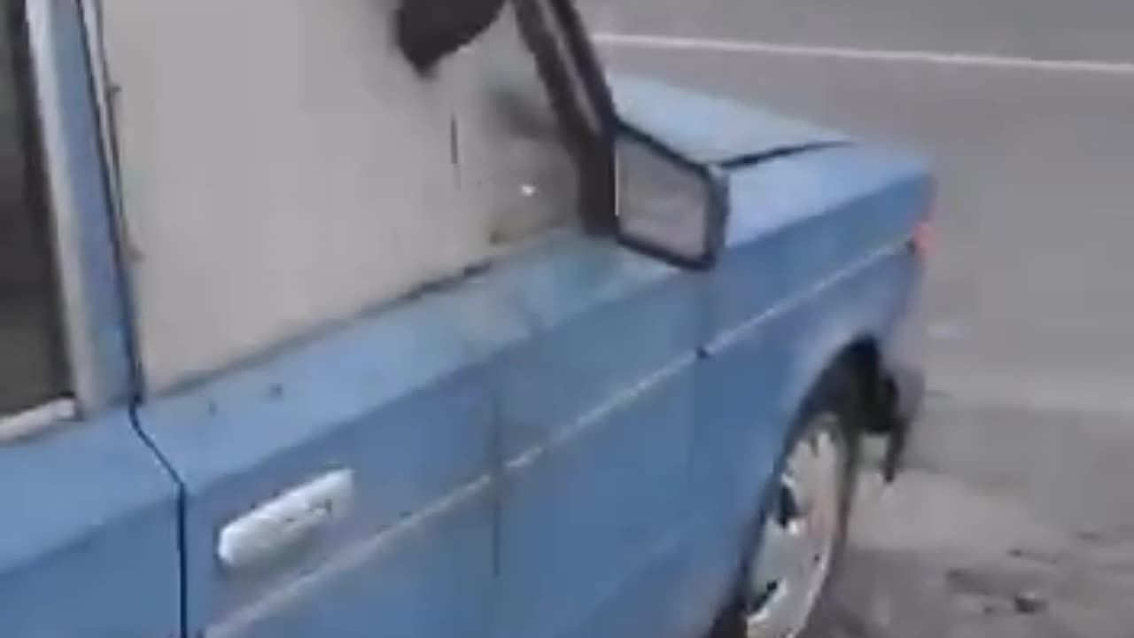 Буржуйка в машине